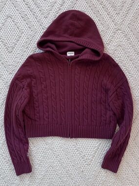 Aritzia Sunday Best Octavia Wool Cable-Knit Hooded Zip Cropped Cardigan